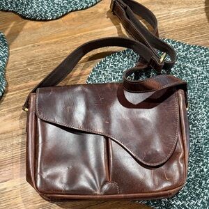 Elegant Brown Leather Messenger Bag